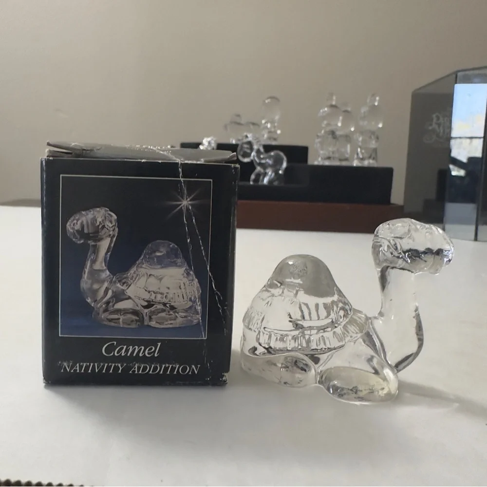 VTG Enesco Precious Moments 11 Pc Lead Crystal Nativity Set w/ Display Case